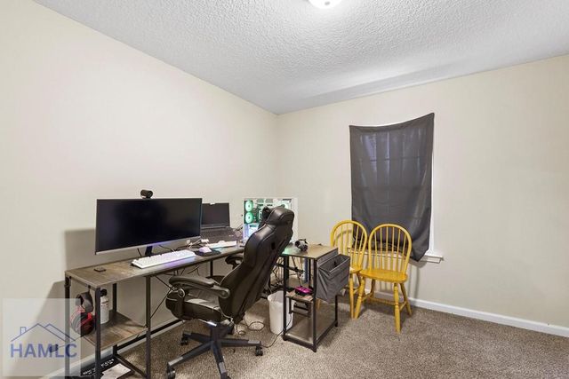 368 Whispering Pines Road, Jesup, GA 31545