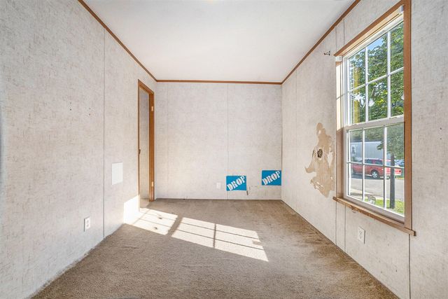 1391 Shadowridge Drive, Wayland, MI 49348