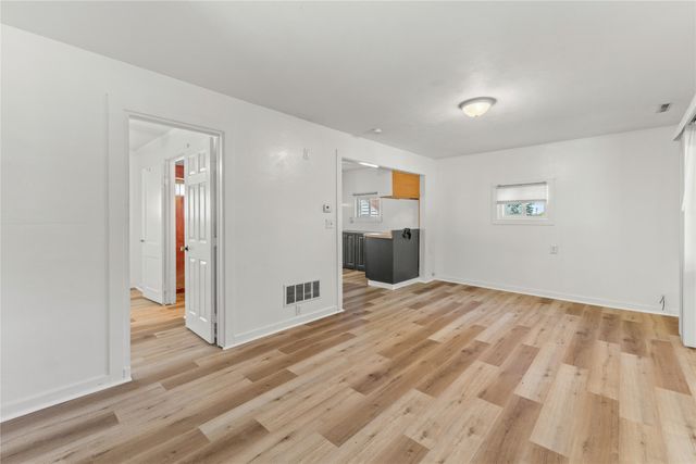 3832 SUNSET Boulevard, Erie, PA 16504
