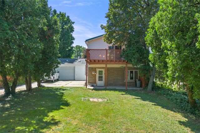 3832 SUNSET Boulevard, Erie, PA 16504