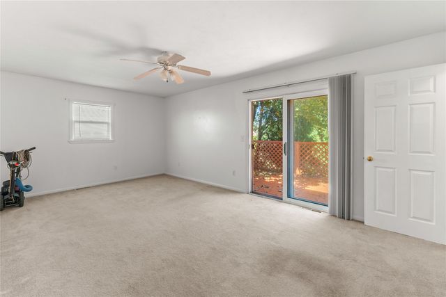 3832 SUNSET Boulevard, Erie, PA 16504