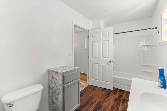 3832 SUNSET Boulevard, Erie, PA 16504