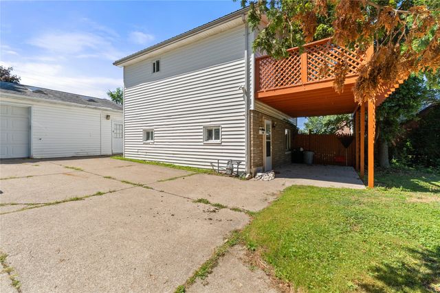 3832 SUNSET Boulevard, Erie, PA 16504