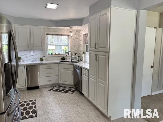 1903 MOUND Road, Jacksonville, IL 62650