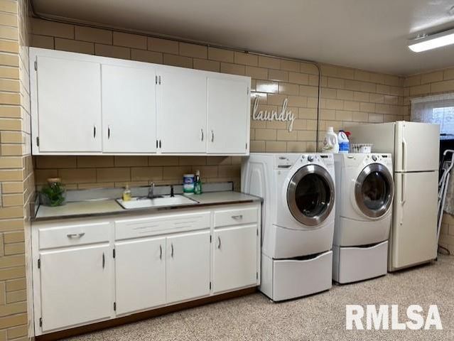 1903 MOUND Road, Jacksonville, IL 62650