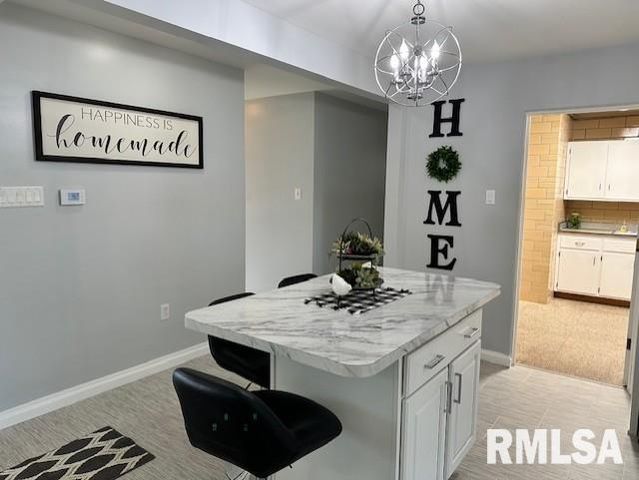 1903 MOUND Road, Jacksonville, IL 62650