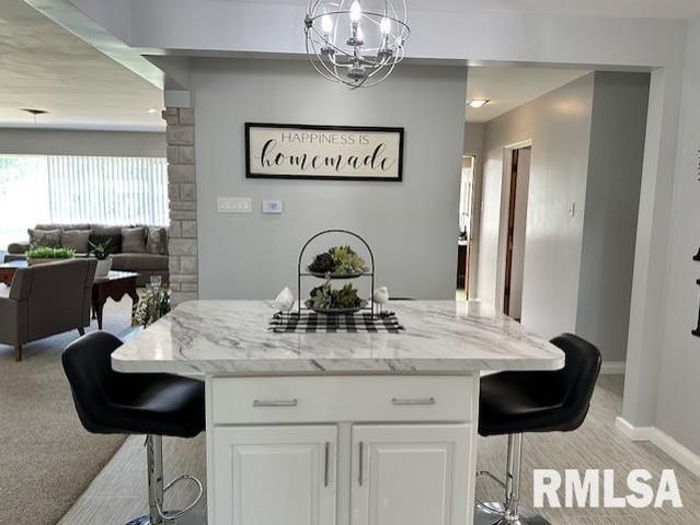 1903 MOUND Road, Jacksonville, IL 62650