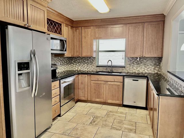 116 S RENELLIE DRIVE, Tampa, FL 33609