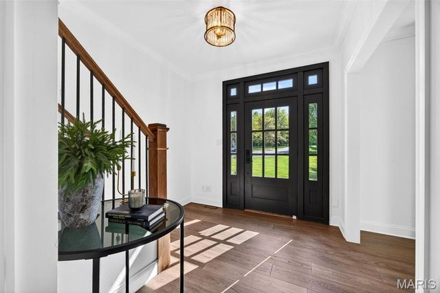 4 Lakeway Court, Defiance, MO 63341