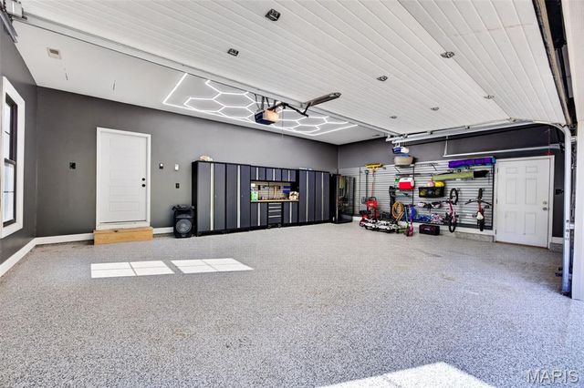 4 Lakeway Court, Defiance, MO 63341