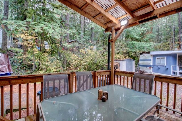 245 Schinn Canyon Court, Deming, WA 98244
