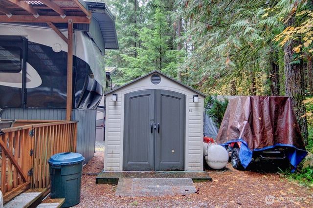 245 Schinn Canyon Court, Deming, WA 98244