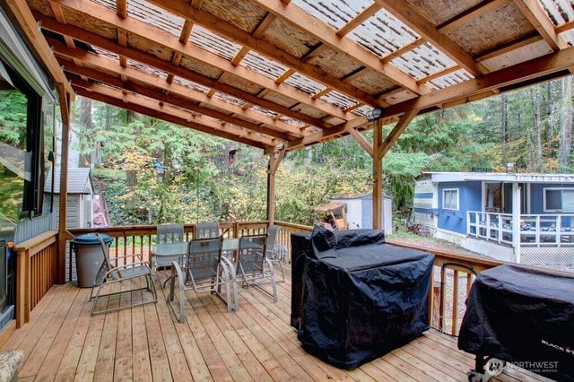 245 Schinn Canyon Court, Deming, WA 98244