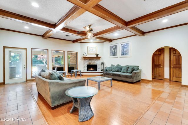 122 Nickerson Parkway, Lafayette, LA 70501