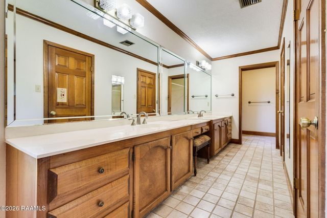 122 Nickerson Parkway, Lafayette, LA 70501