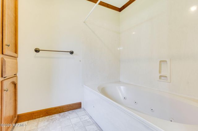 122 Nickerson Parkway, Lafayette, LA 70501