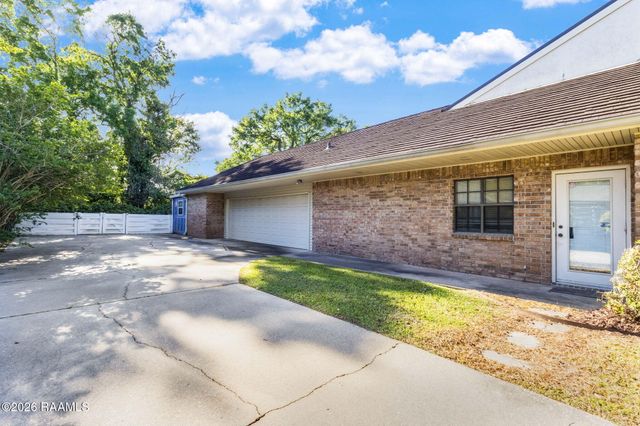 122 Nickerson Parkway, Lafayette, LA 70501
