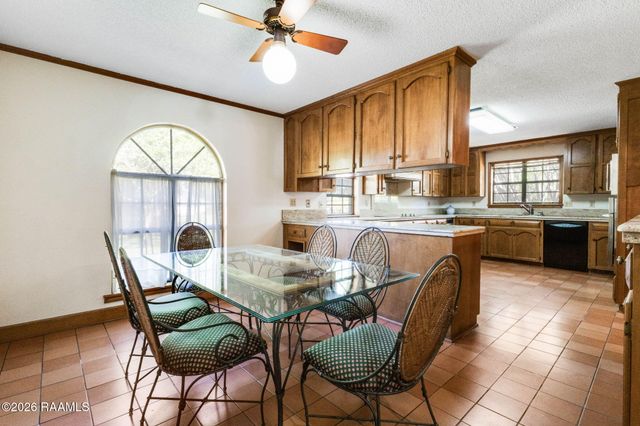 122 Nickerson Parkway, Lafayette, LA 70501