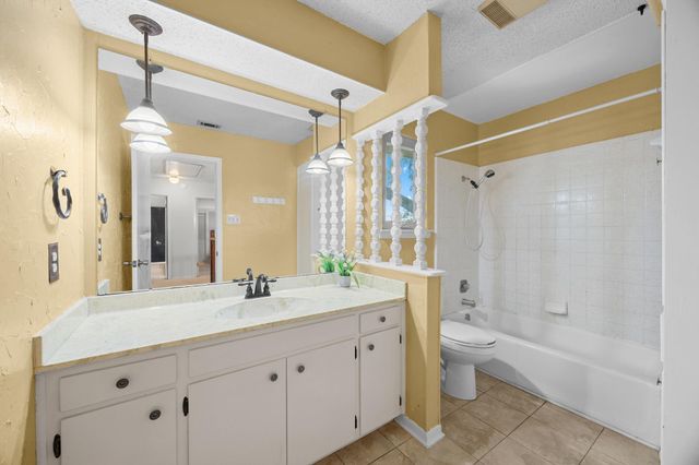 11913 Millwright PKWY, Austin, TX 78750