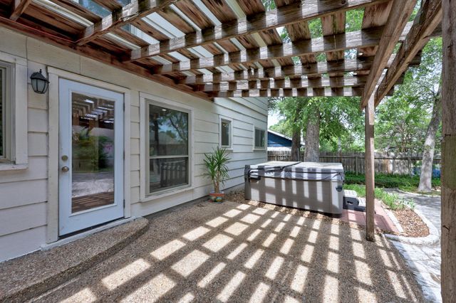 11913 Millwright PKWY, Austin, TX 78750