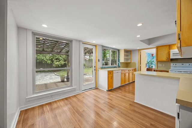 11913 Millwright PKWY, Austin, TX 78750