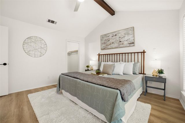 8320 Greenslope DR B, Austin, TX 78759