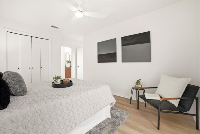 8320 Greenslope DR B, Austin, TX 78759