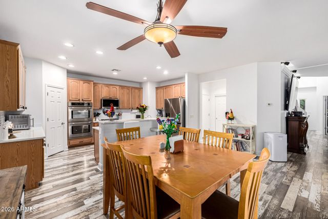 16788 W TETHER Trail, Surprise, AZ 85387