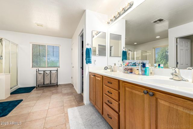 16788 W TETHER Trail, Surprise, AZ 85387