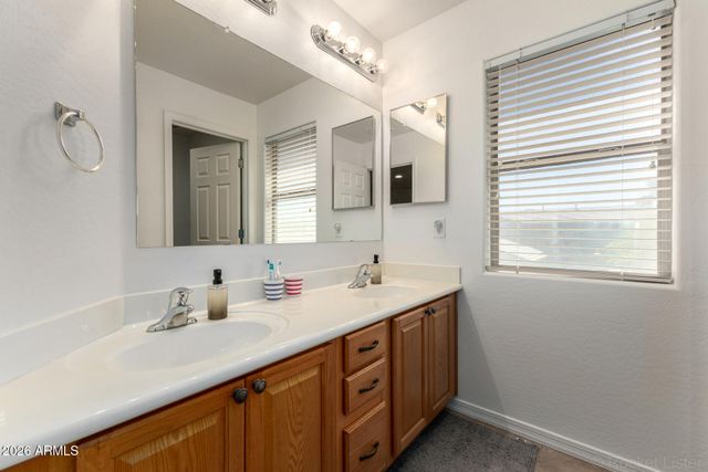 16788 W TETHER Trail, Surprise, AZ 85387