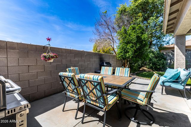 16788 W TETHER Trail, Surprise, AZ 85387