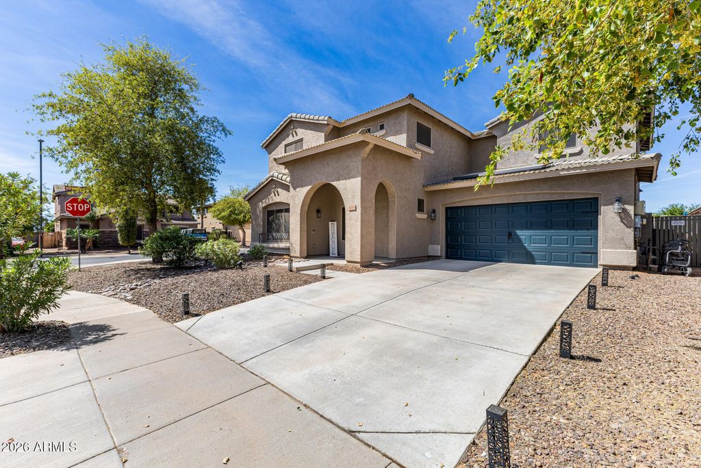 16788 W TETHER Trail, Surprise, AZ 85387