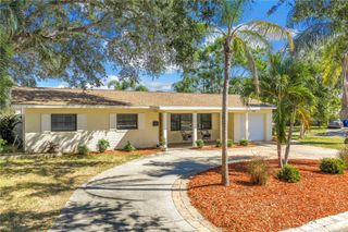 2601 64TH WAY N, St Petersburg, FL 33710