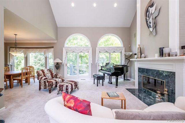 21579 Trent Court, Novi, MI 48375