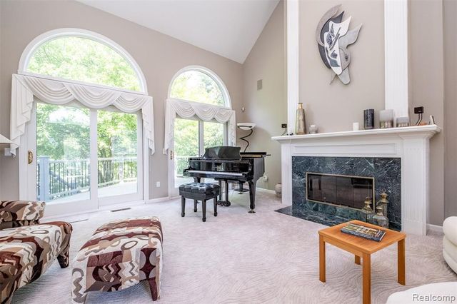 21579 Trent Court, Novi, MI 48375