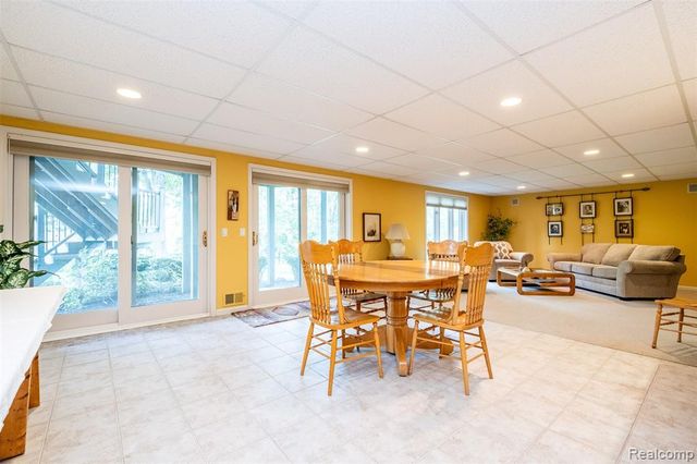 21579 Trent Court, Novi, MI 48375