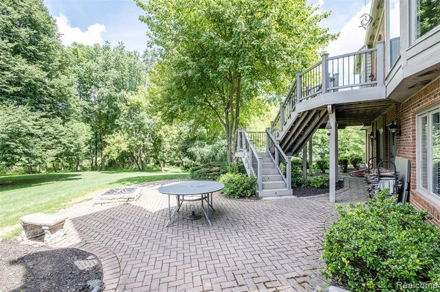 21579 Trent Court, Novi, MI 48375