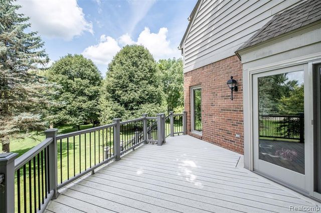 21579 Trent Court, Novi, MI 48375