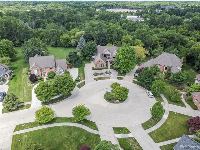 21579 Trent Court, Novi, MI 48375