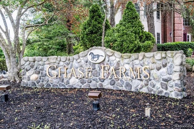 21579 Trent Court, Novi, MI 48375