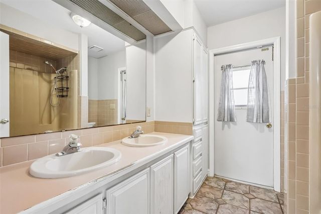 117 HOMEWOOD DRIVE, Winter Haven, FL 33880