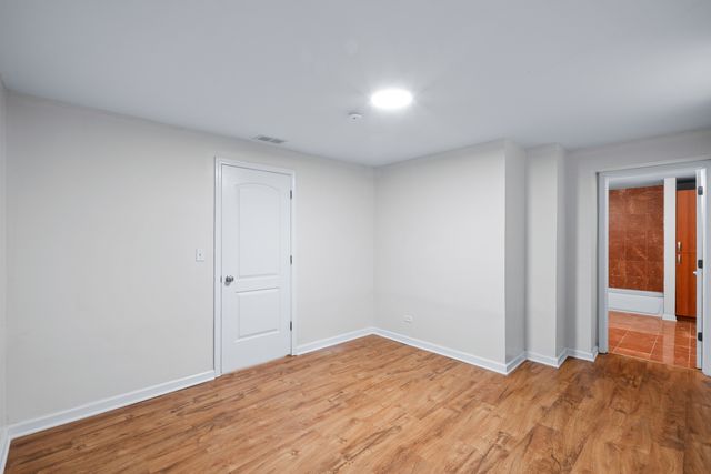 4545 S Drexel Boulevard 1B, Chicago, IL 60653