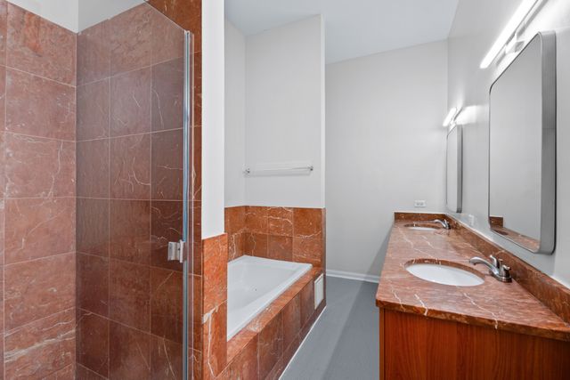 4545 S Drexel Boulevard 1B, Chicago, IL 60653