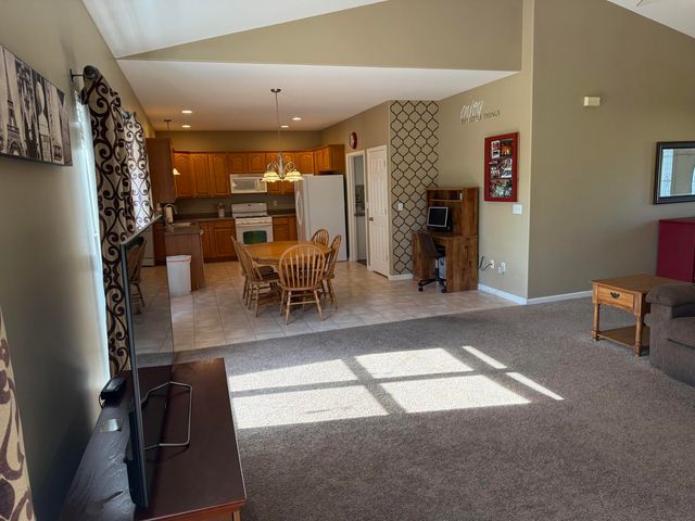 1044 Metz Court, Hobart, IN 46342