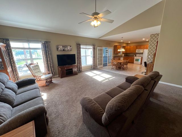 1044 Metz Court, Hobart, IN 46342