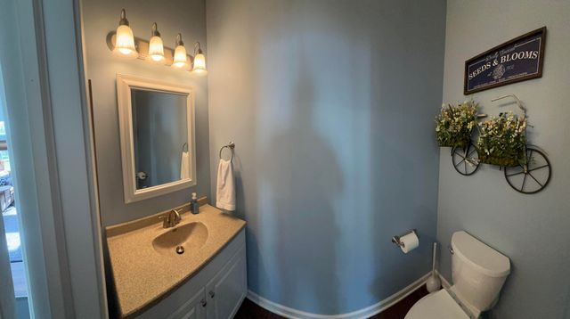 1044 Metz Court, Hobart, IN 46342