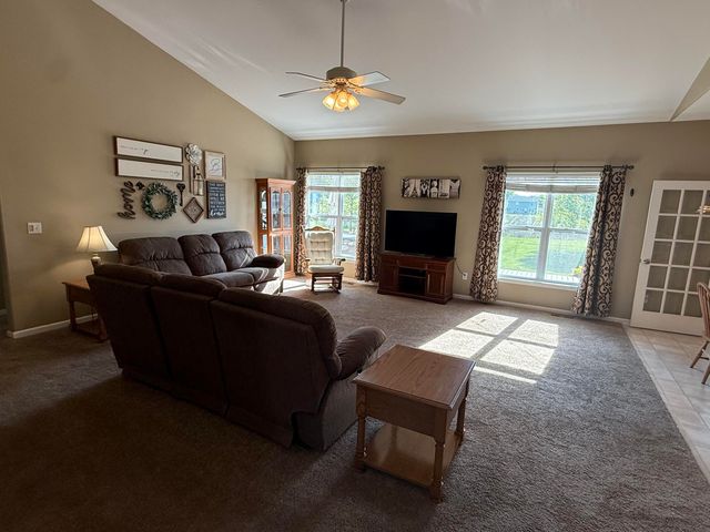 1044 Metz Court, Hobart, IN 46342