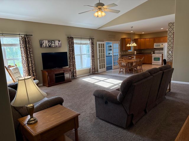 1044 Metz Court, Hobart, IN 46342