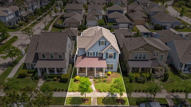 14 Kendrick Pines Boulevard, The Woodlands, TX 77389
