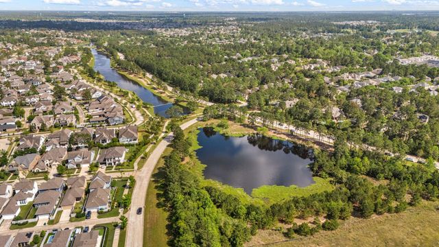 14 Kendrick Pines Boulevard, The Woodlands, TX 77389